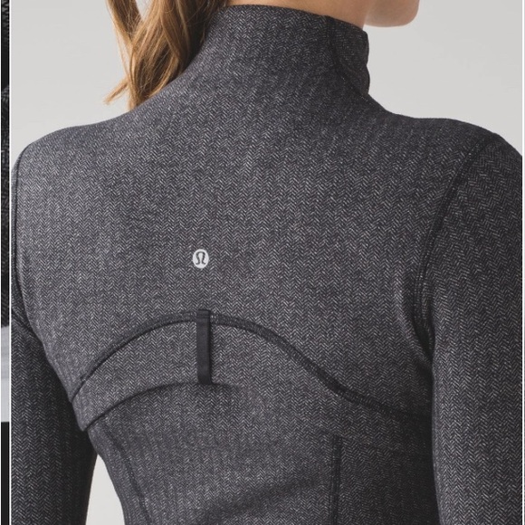 Lululemon Define Jacket - Size 8 - Picture 4 of 7